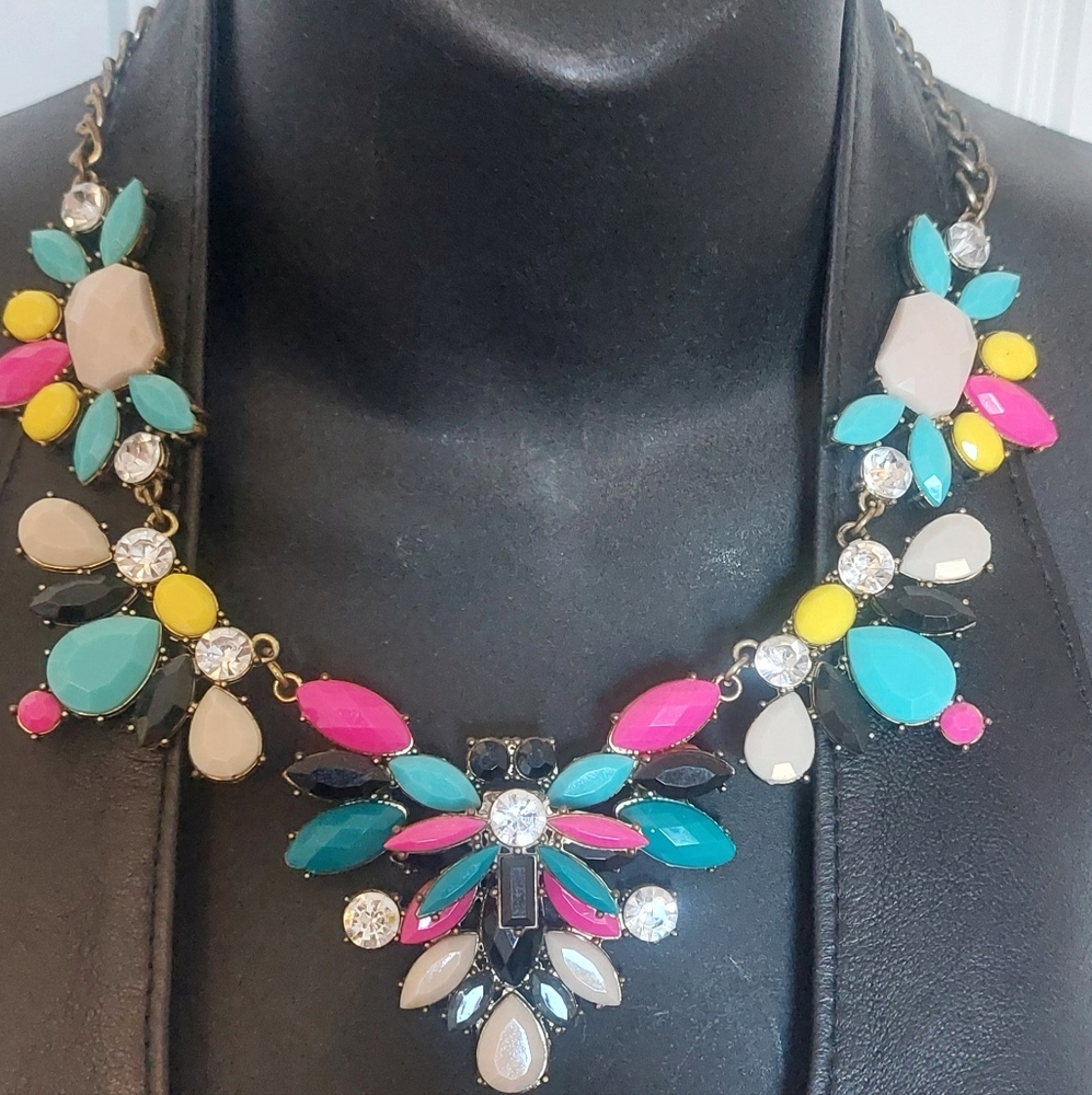 Multicolor Stones, Rhinestone Inverted Triangle Pyra Necklace, New Without Tags